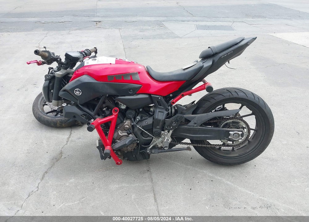 2015 YAMAHA FZ07 C VIN: JYARM06Y7FA000178