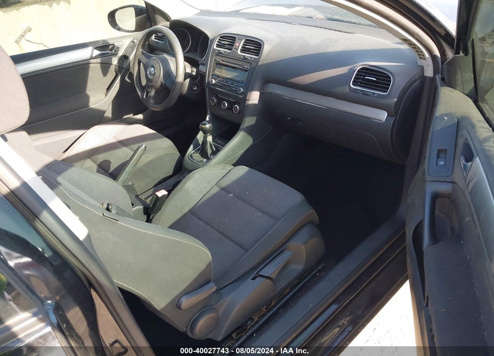 2011 VOLKSWAGEN GOLF 2.5L 2-DOOR VIN: WVWAB7AJ7BW257333