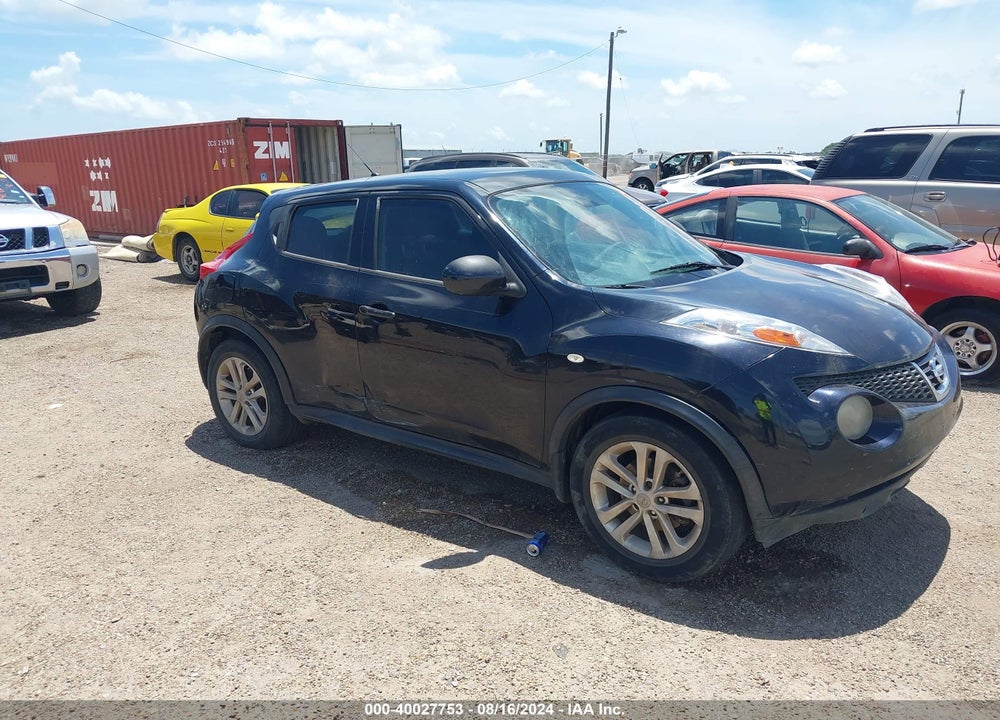 2014 NISSAN JUKE S VIN: JN8AF5MR5ET452030