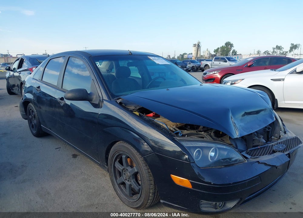 2005 FORD FOCUS ZX4 VIN: 1FAFP34N35W318623