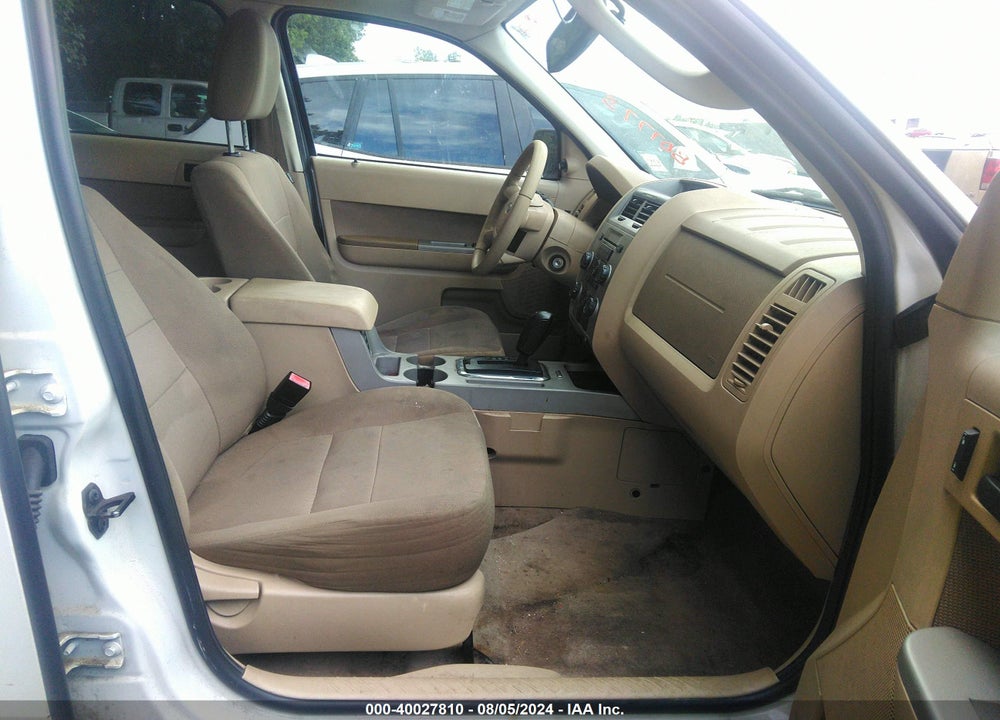 2010 FORD ESCAPE XLT VIN: 1FMCU9DG9AKB07773