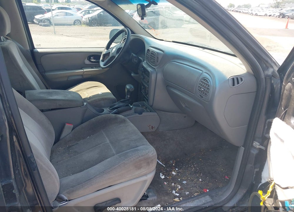 2007 CHEVROLET TRAILBLAZER LS VIN: 1GNDT13S772149216