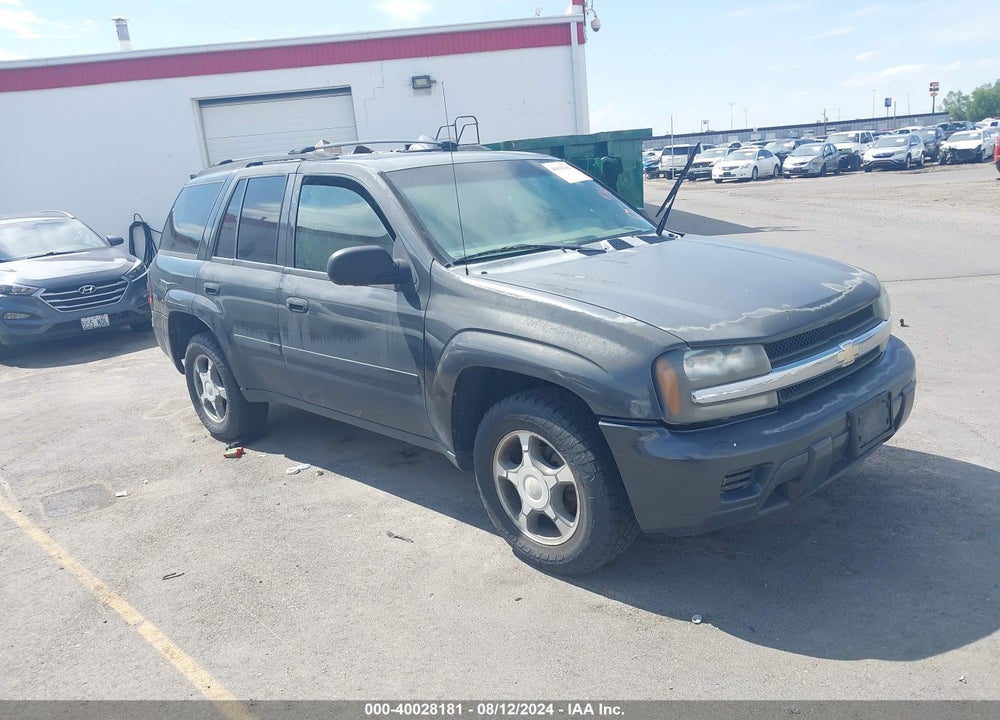 2007 CHEVROLET TRAILBLAZER LS VIN: 1GNDT13S772149216