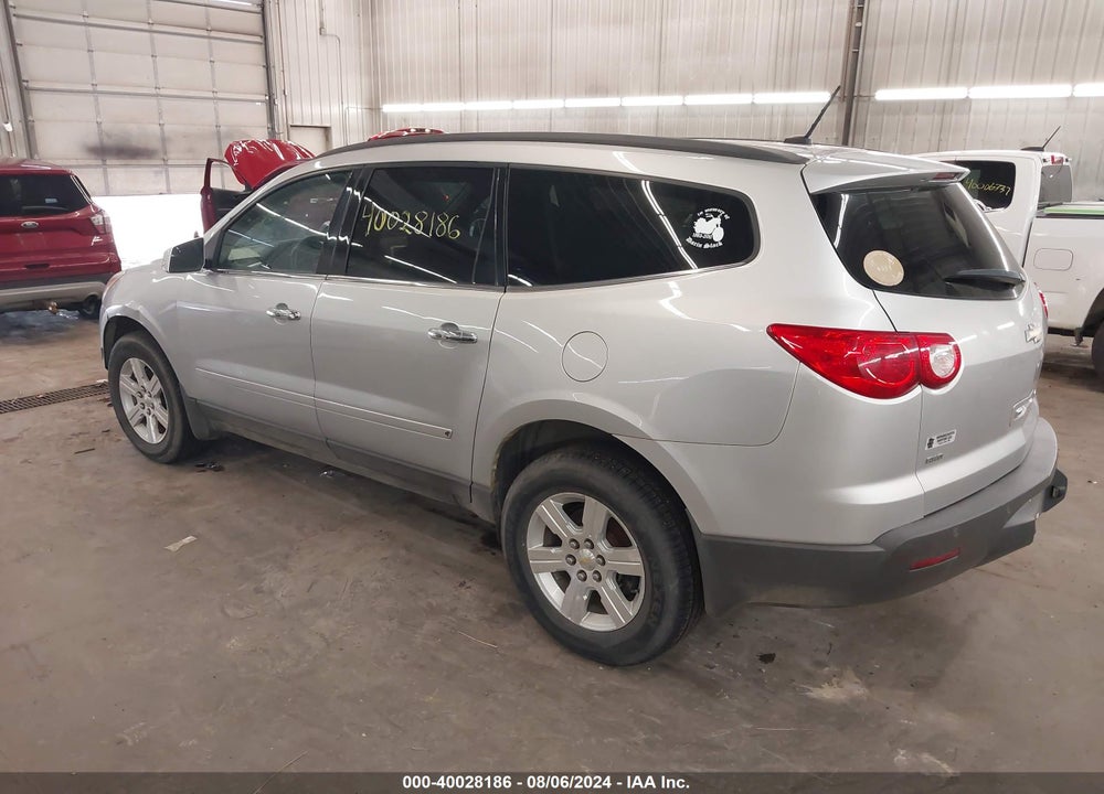 2011 CHEVROLET TRAVERSE 1LT VIN: 1GNKVGED5BJ178506