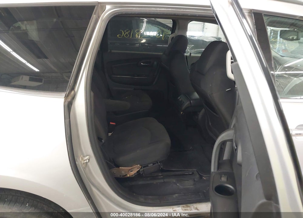 2011 CHEVROLET TRAVERSE 1LT VIN: 1GNKVGED5BJ178506
