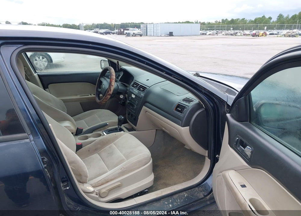 2009 FORD FUSION SE VIN: 3FAHP07149R107858