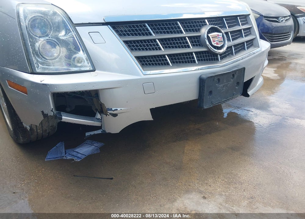 2011 CADILLAC STS LUXURY VIN: 1G6DW6ED5B0158550