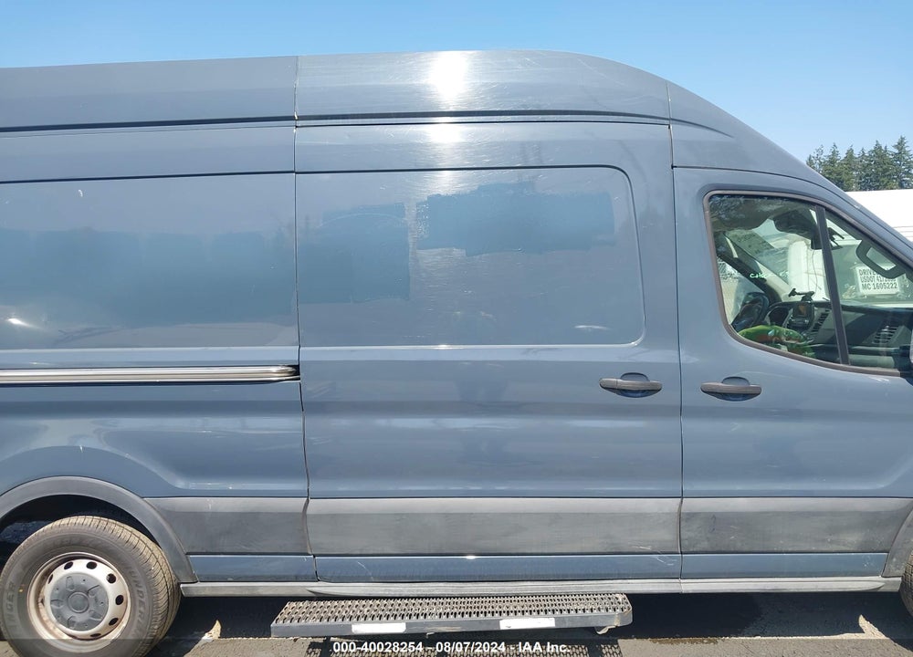 2020 FORD TRANSIT-250 CARGO VAN VIN: 1FTBR3X81LKA28376