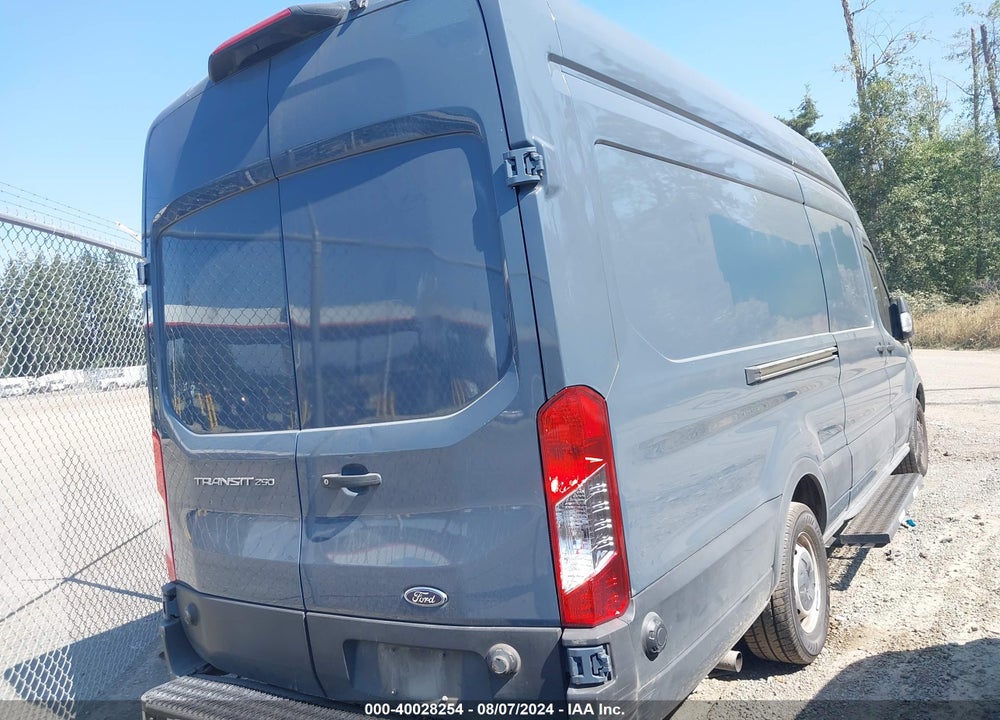 2020 FORD TRANSIT-250 CARGO VAN VIN: 1FTBR3X81LKA28376