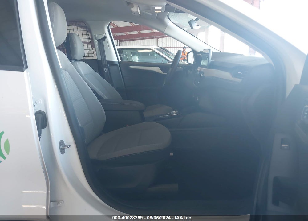 2022 FORD ESCAPE SE VIN: 1FMCU0G67NUA65001