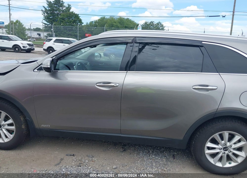 2019 KIA SORENTO VIN: 5XYPGDA52KG503215