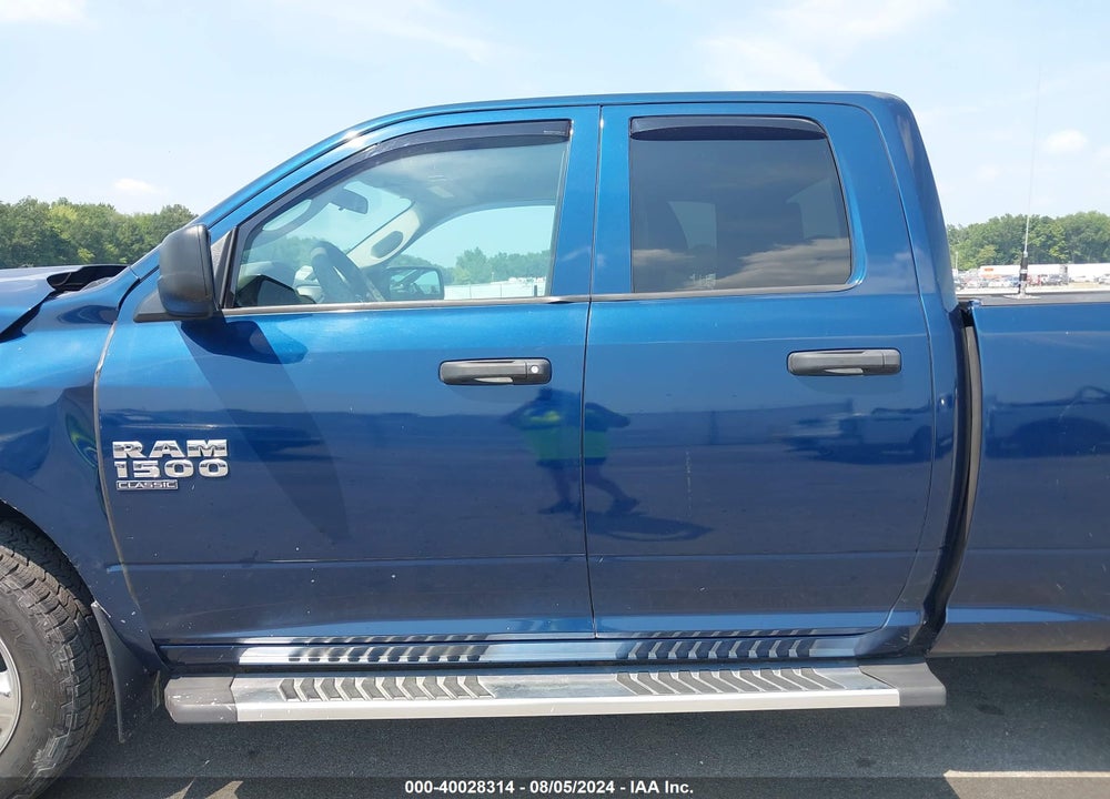 2019 RAM 1500 CLASSIC TRADESMAN QUAD CAB 4X4 6'4 BOX VIN: 1C6RR7FG0KS616080