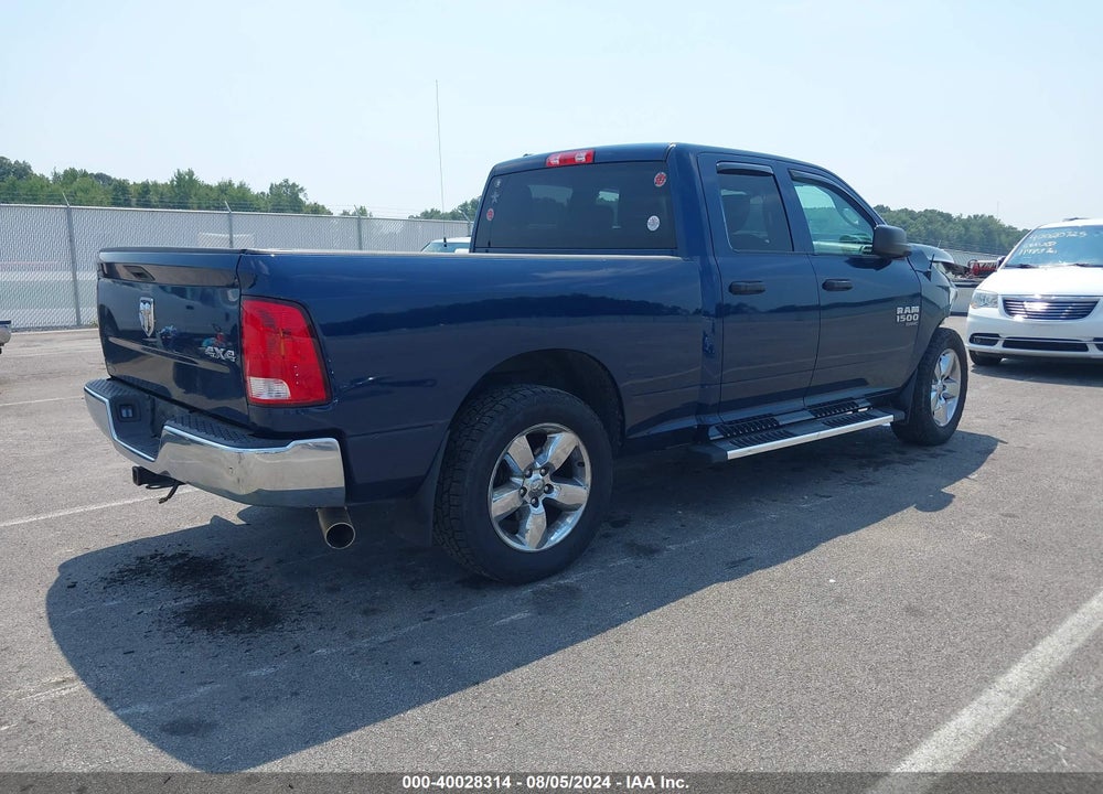 2019 RAM 1500 CLASSIC TRADESMAN QUAD CAB 4X4 6'4 BOX VIN: 1C6RR7FG0KS616080