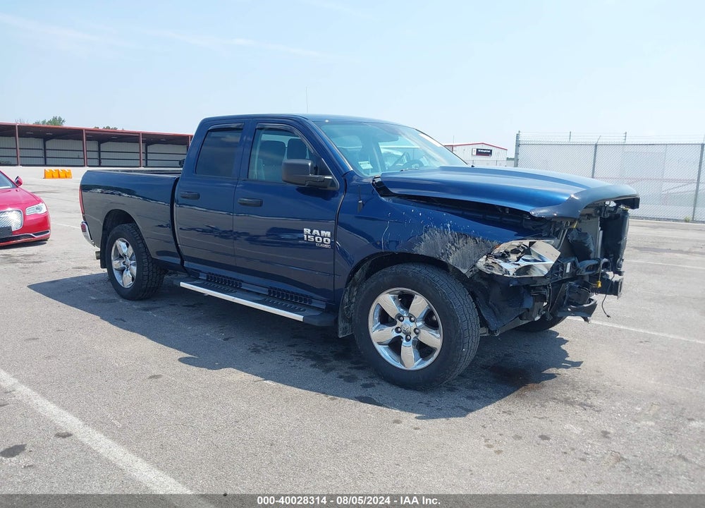 2019 RAM 1500 CLASSIC TRADESMAN QUAD CAB 4X4 6'4 BOX VIN: 1C6RR7FG0KS616080