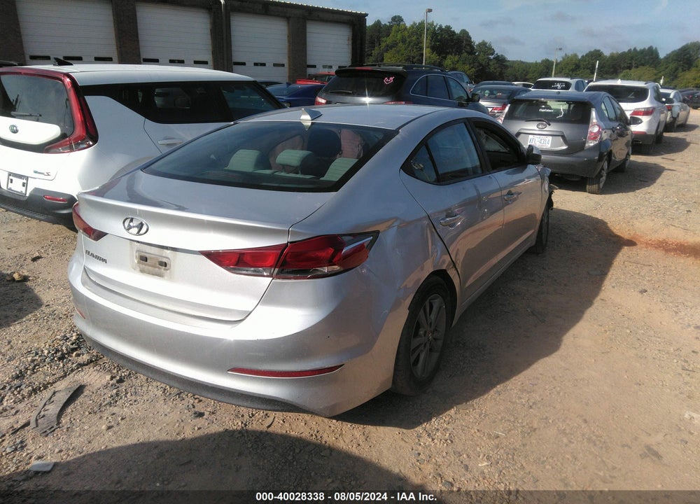2018 HYUNDAI ELANTRA SEL VIN: 5NPD84LF0JH334535