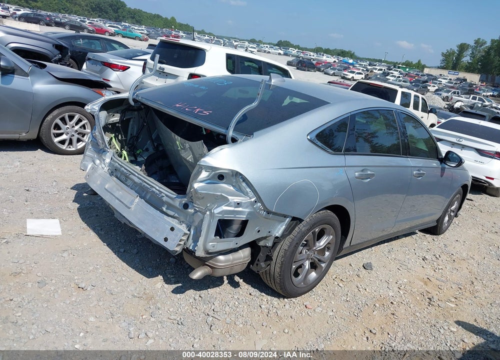 2024 HONDA ACCORD EX VIN: 1HGCY1F37RA023703
