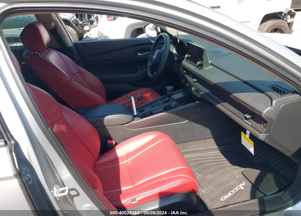 2024 HONDA ACCORD EX VIN: 1HGCY1F37RA023703