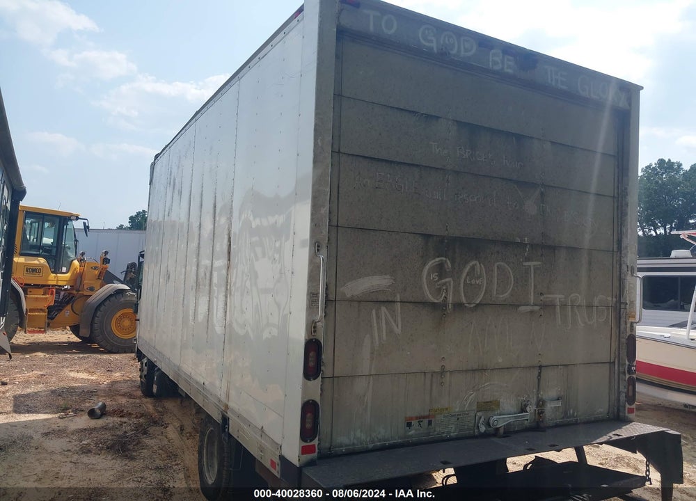 2015 ISUZU NPR DSL REG AT VIN: JALC4W164F7003750