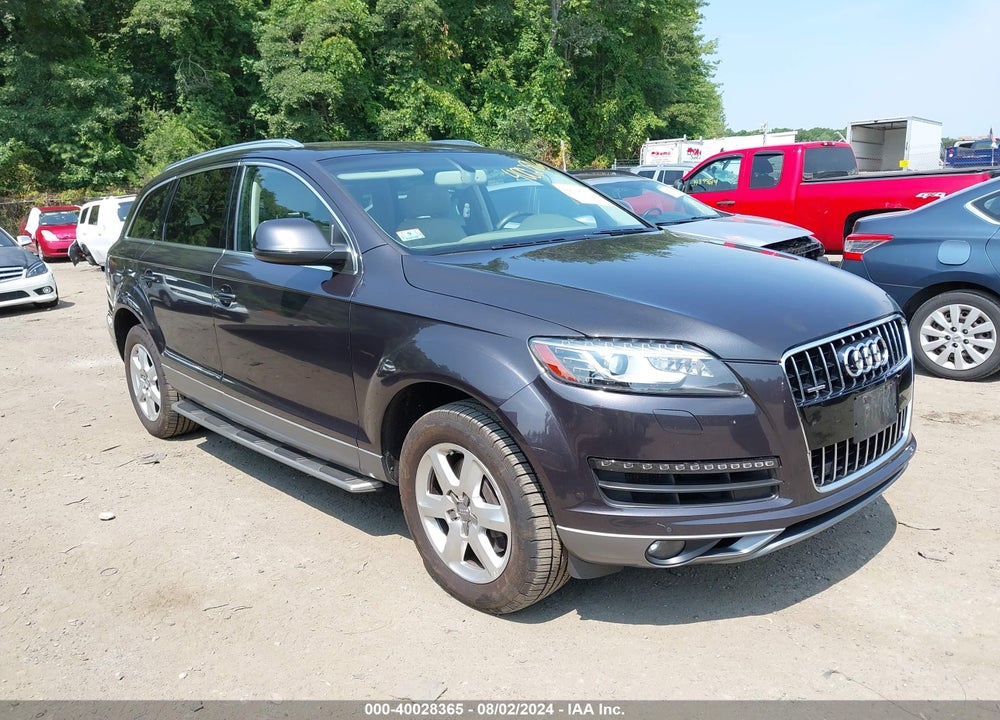 2011 AUDI Q7 3.0T PREMIUM VIN: WA1LGAFE1BD008695