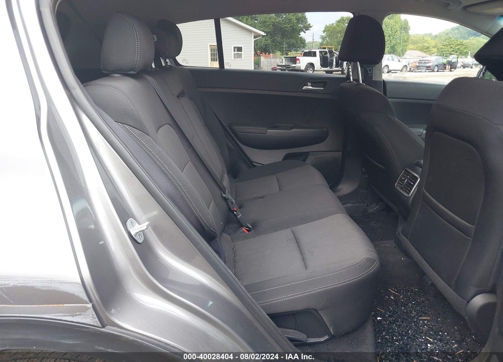 2019 KIA SPORTAGE LX VIN: KNDPMCAC1K7520716