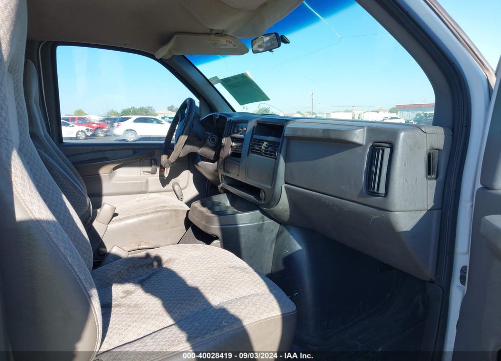 2003 CHEVROLET EXPRESS VIN: 1GCFG15X531169592