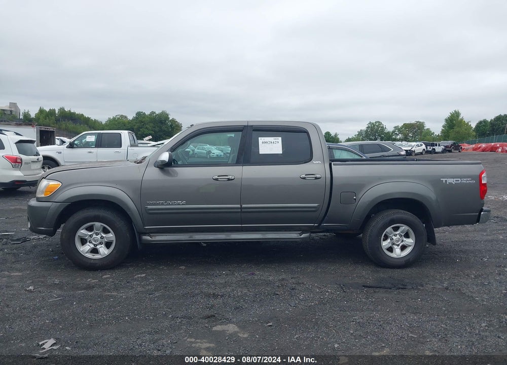 2005 TOYOTA TUNDRA SR5 V8 VIN: 5TBDT441X5S478054