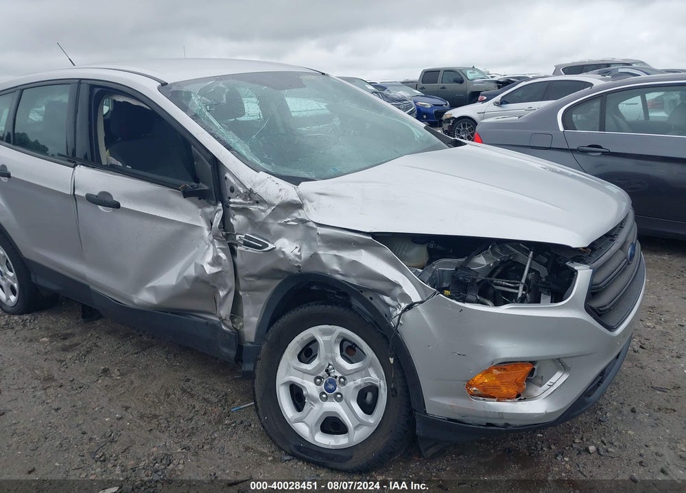 2017 FORD ESCAPE VIN: 1FMCU0F76HUA74786