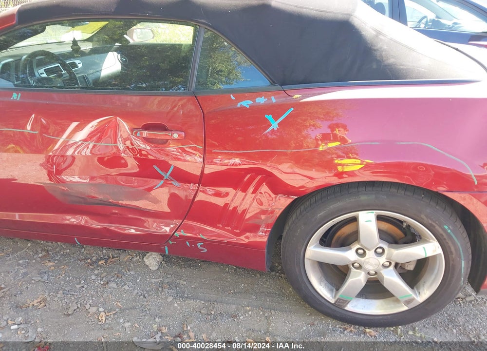2014 CHEVROLET CAMARO VIN: 2G1FB3D39E9145988