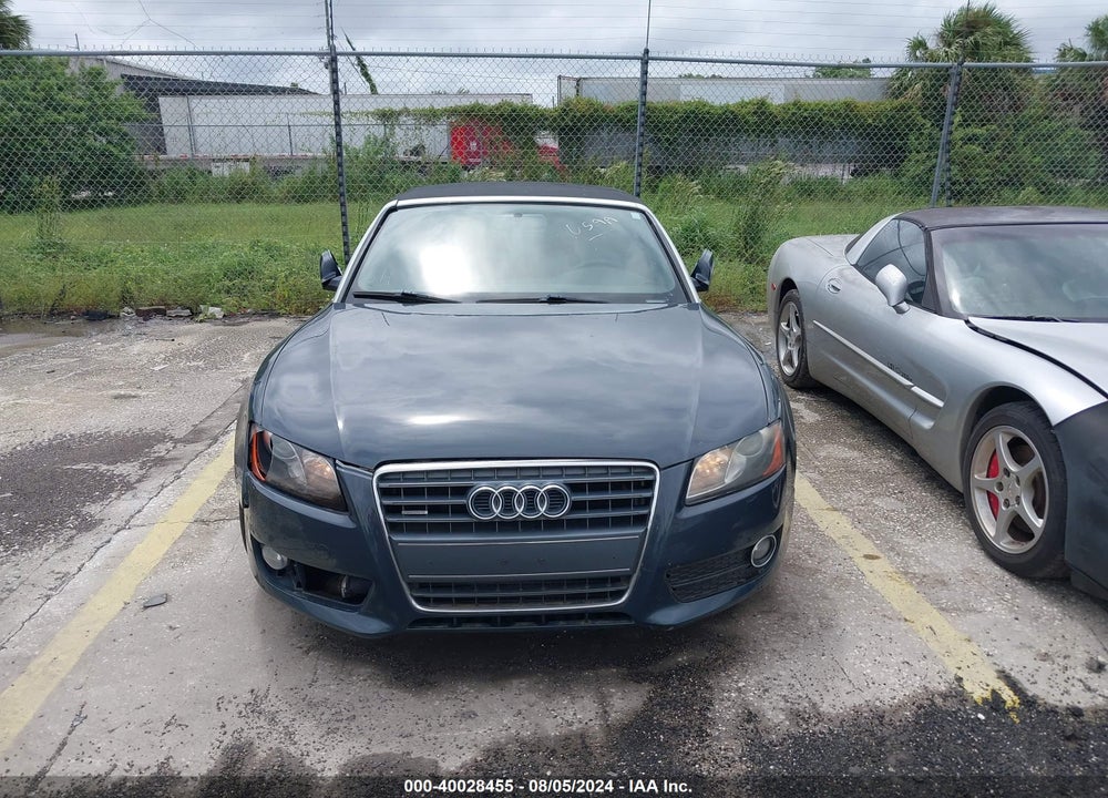 2011 AUDI A5 2.0T PREMIUM VIN: WAUCFAFH8BN002161