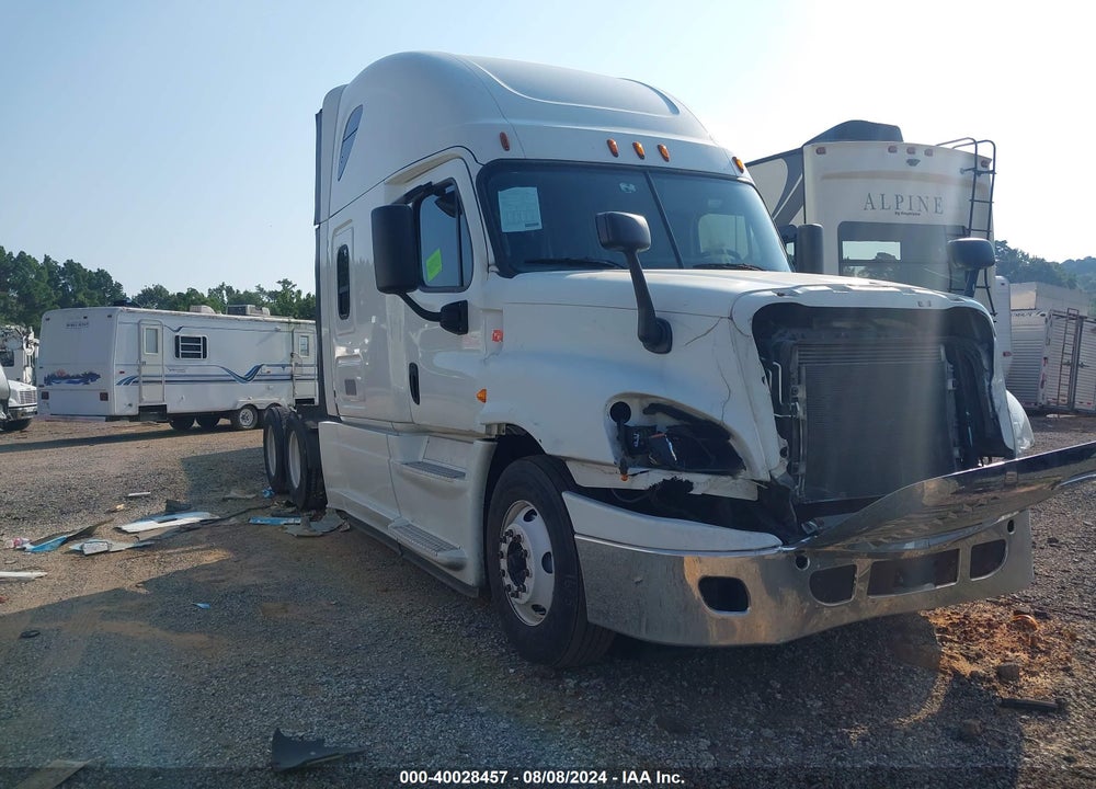 2017 FREIGHTLINER CASCADIA 125 VIN: 3AKJGLBGXHSHR7041