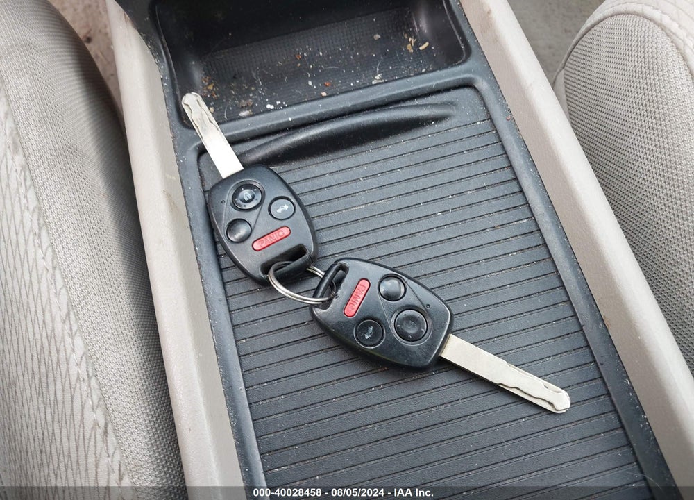 2009 HONDA CIVIC HYBRID VIN: JHMFA36239S013813