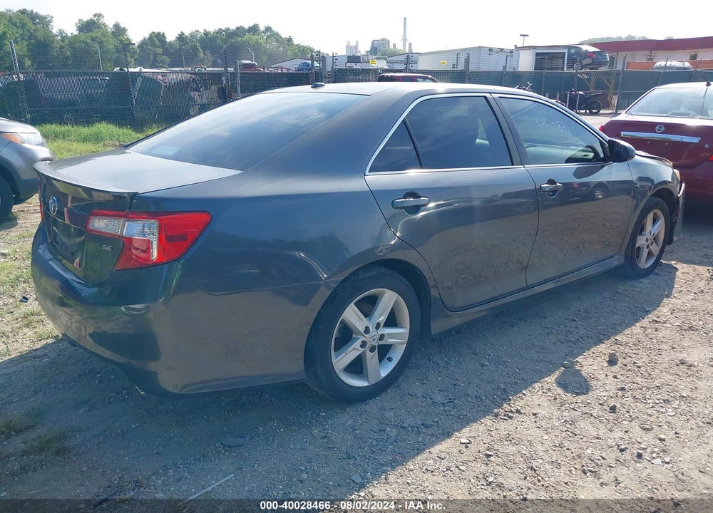 2012 TOYOTA CAMRY SE VIN: 4T1BF1FK4CU083642