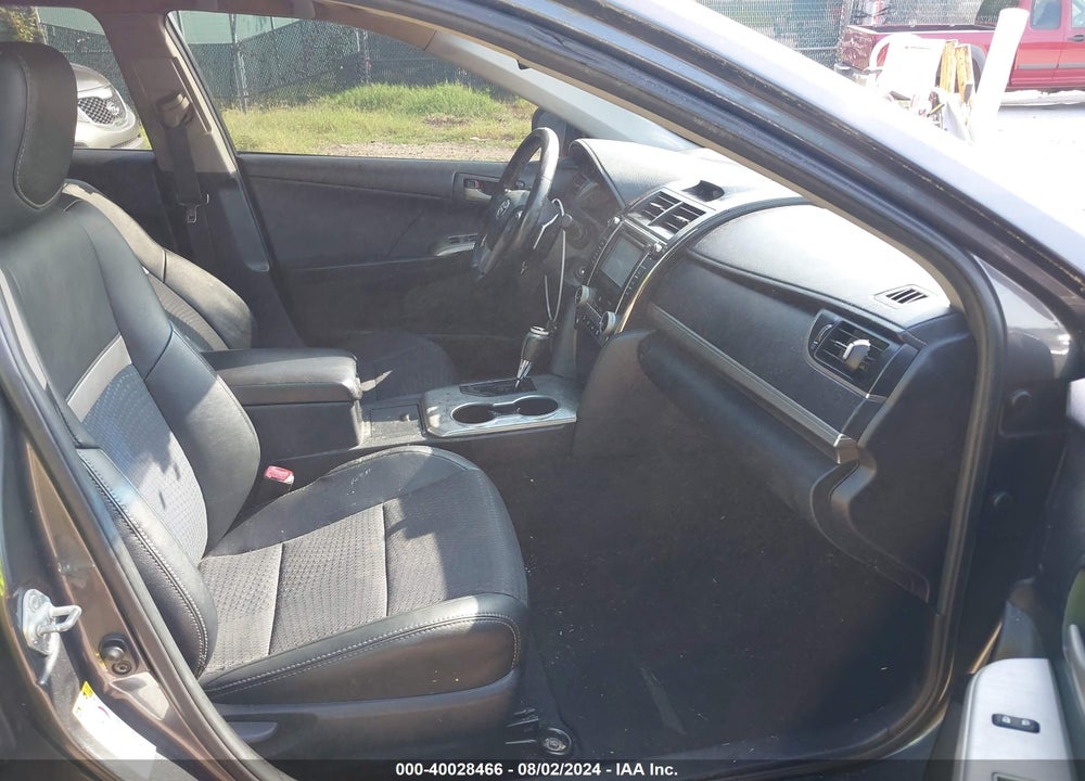 2012 TOYOTA CAMRY SE VIN: 4T1BF1FK4CU083642