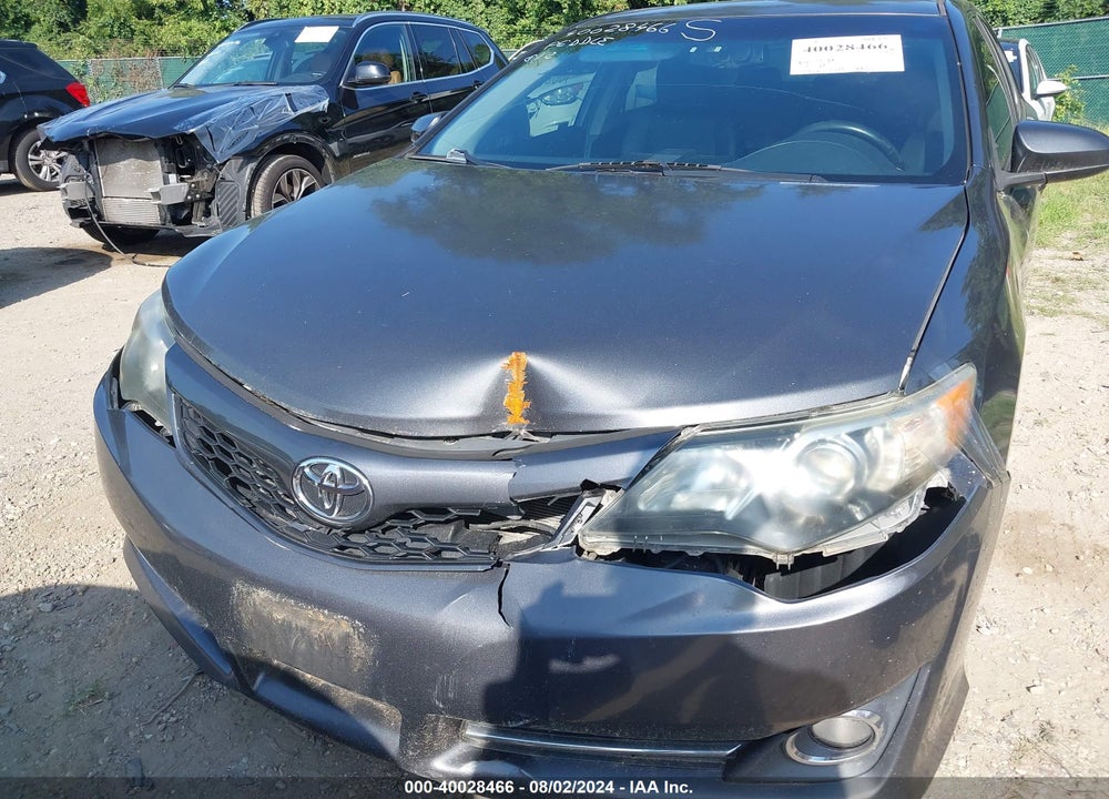 2012 TOYOTA CAMRY SE VIN: 4T1BF1FK4CU083642