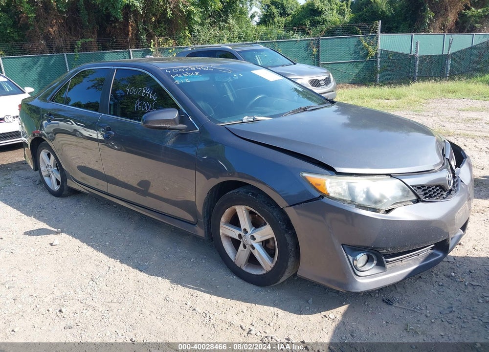 2012 TOYOTA CAMRY SE VIN: 4T1BF1FK4CU083642