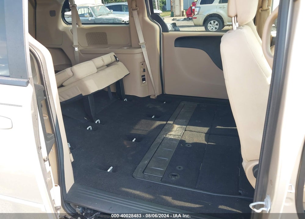 2015 DODGE GRAND CARAVAN SXT VIN: 2C4RDGCG1FR586655