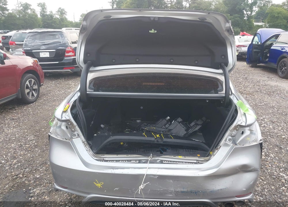 2020 TOYOTA CAMRY SE VIN: 4T1M11AK9LU933988
