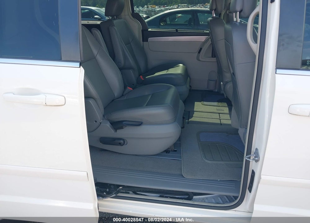 2012 VOLKSWAGEN ROUTAN SE VIN: 2C4RVABG9CR393595