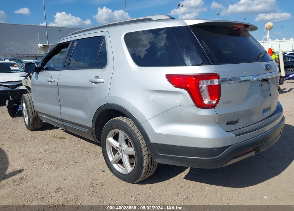 2019 FORD EXPLORER XLT VIN: 1FM5K7D82KGB06772