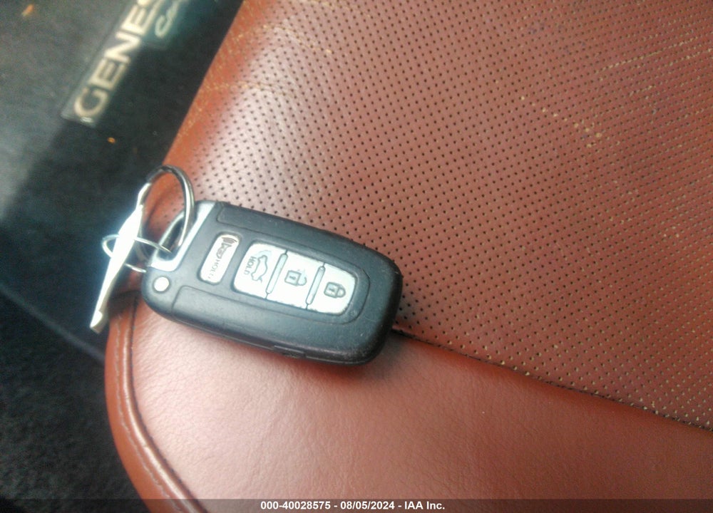2010 HYUNDAI GENESIS 3.8 GRAND TOURING VIN: KMHHU6KHXAU019710
