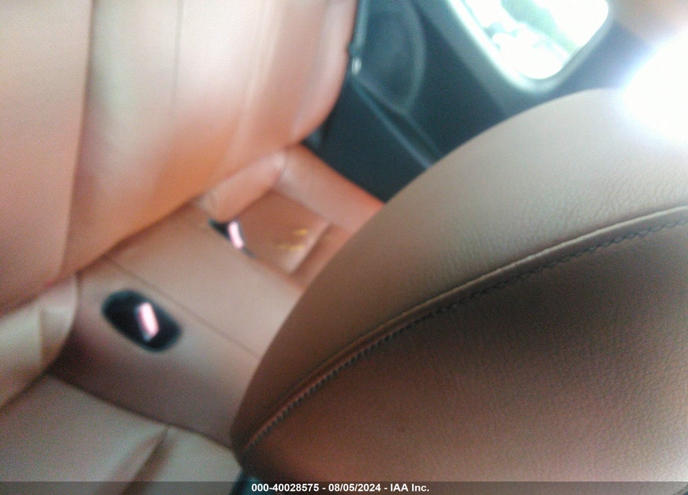 2010 HYUNDAI GENESIS 3.8 GRAND TOURING VIN: KMHHU6KHXAU019710