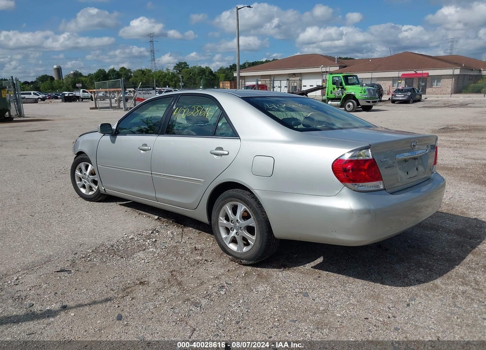 2005 TOYOTA CAMRY XLE V6 VIN: 4T1BF30K95U094773