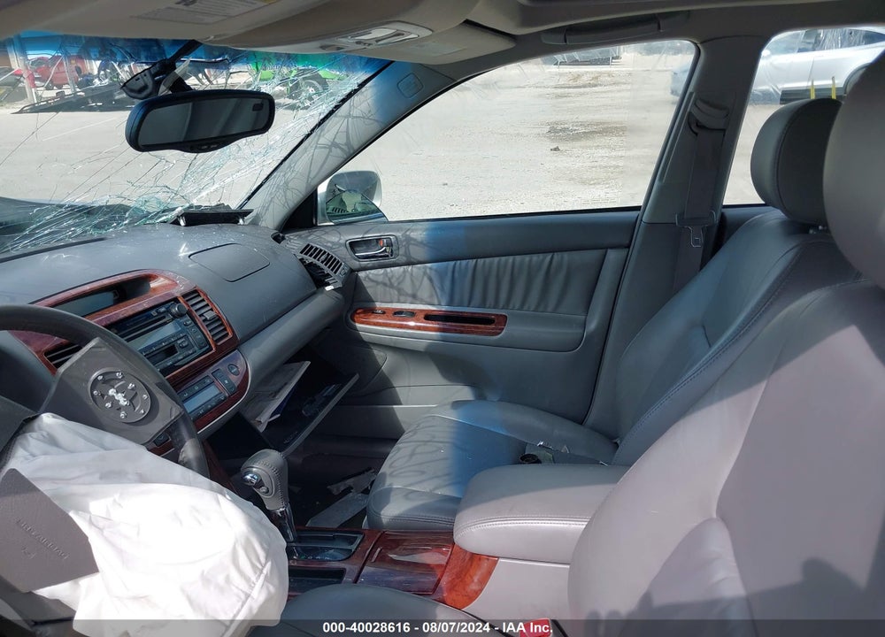2005 TOYOTA CAMRY XLE V6 VIN: 4T1BF30K95U094773