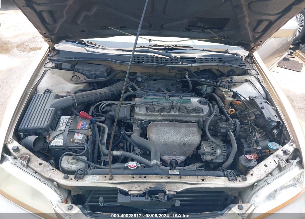 2000 HONDA ACCORD 2.3 SE VIN: 1HGCG6695YA127187