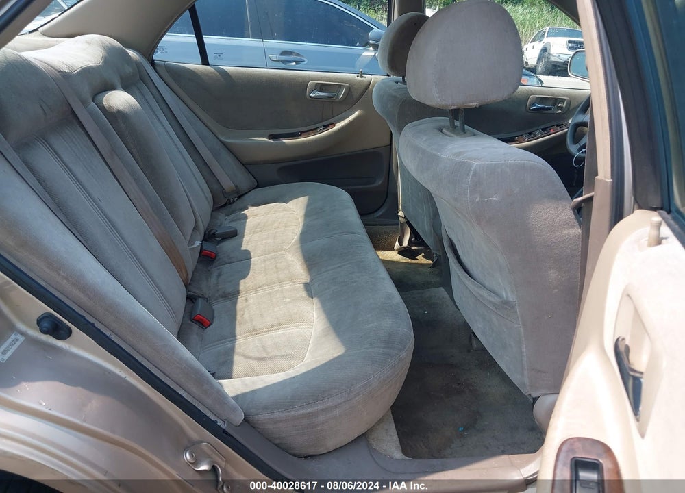 2000 HONDA ACCORD 2.3 SE VIN: 1HGCG6695YA127187