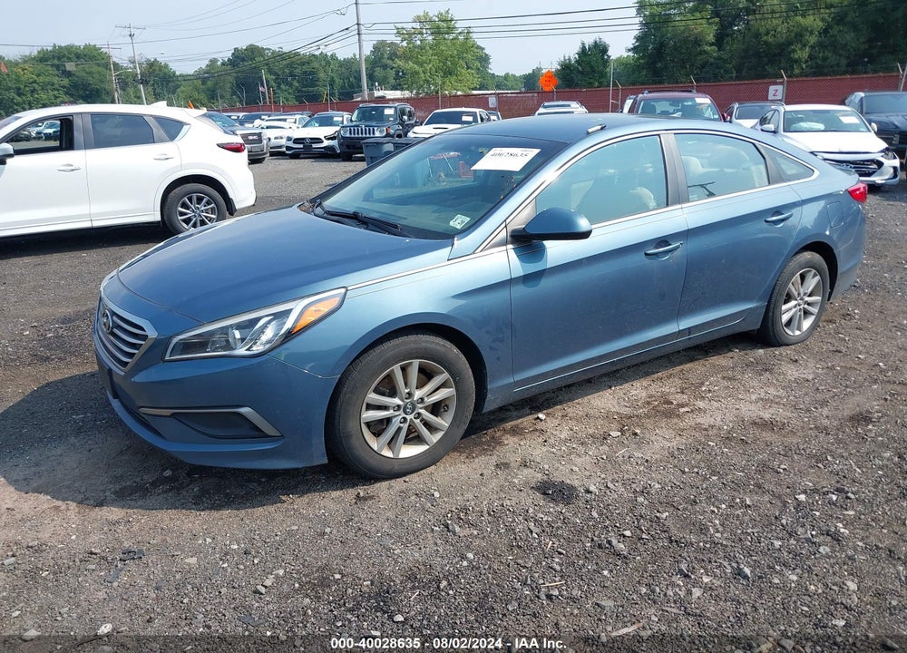 2016 HYUNDAI SONATA SE VIN: 5NPE24AF8GH312266