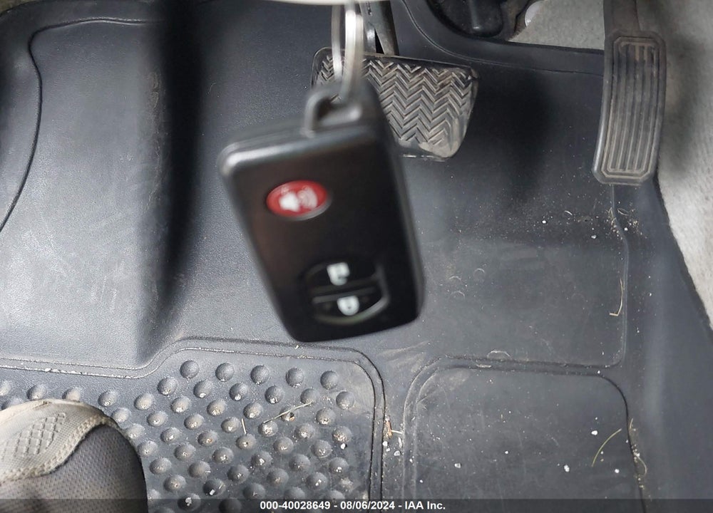 2011 TOYOTA PRIUS VIN: JTDKN3DU9B0279900