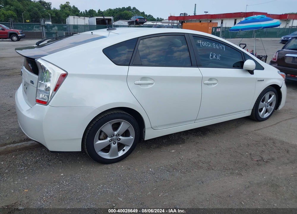 2011 TOYOTA PRIUS VIN: JTDKN3DU9B0279900