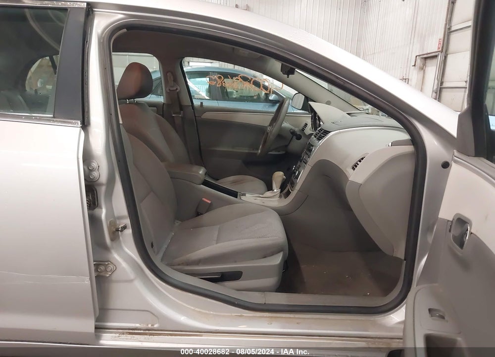 2011 CHEVROLET MALIBU LS VIN: 1G1ZB5E16BF309321