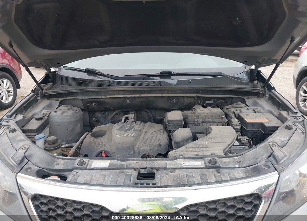 2012 KIA SORENTO LX VIN: 5XYKT3A60CG249398